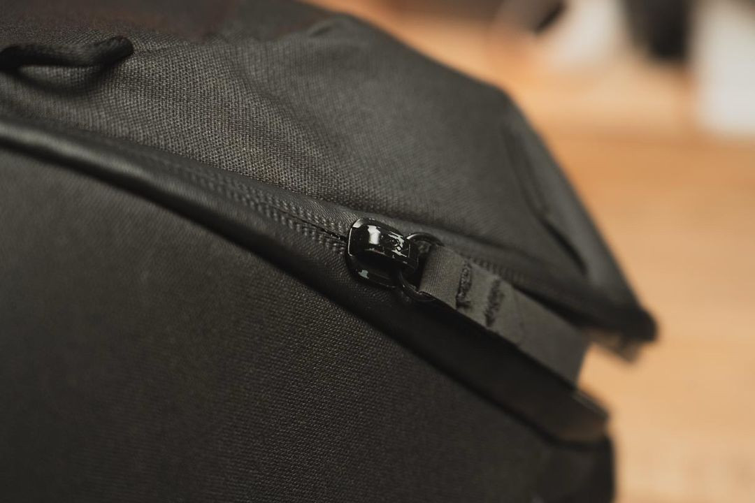 픽디자인 에브리데이 백팩 짚 20L 판매합니다 이미지