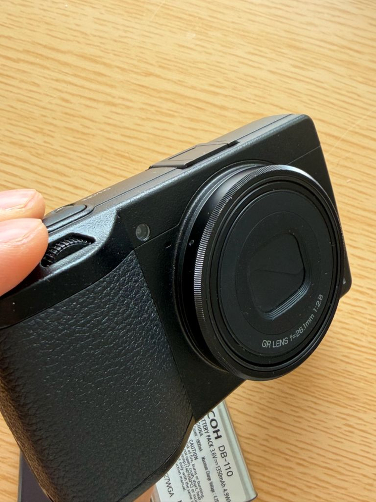 리코 GR3x hdf 풀박 판매합니다. 이미지