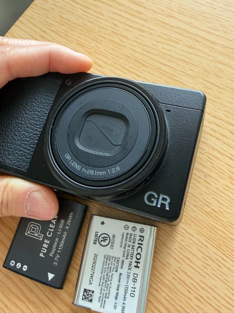 리코 GR3x hdf 풀박 판매합니다. 이미지