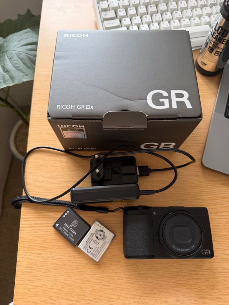 리코 GR3x hdf 풀박 판매합니다. 이미지