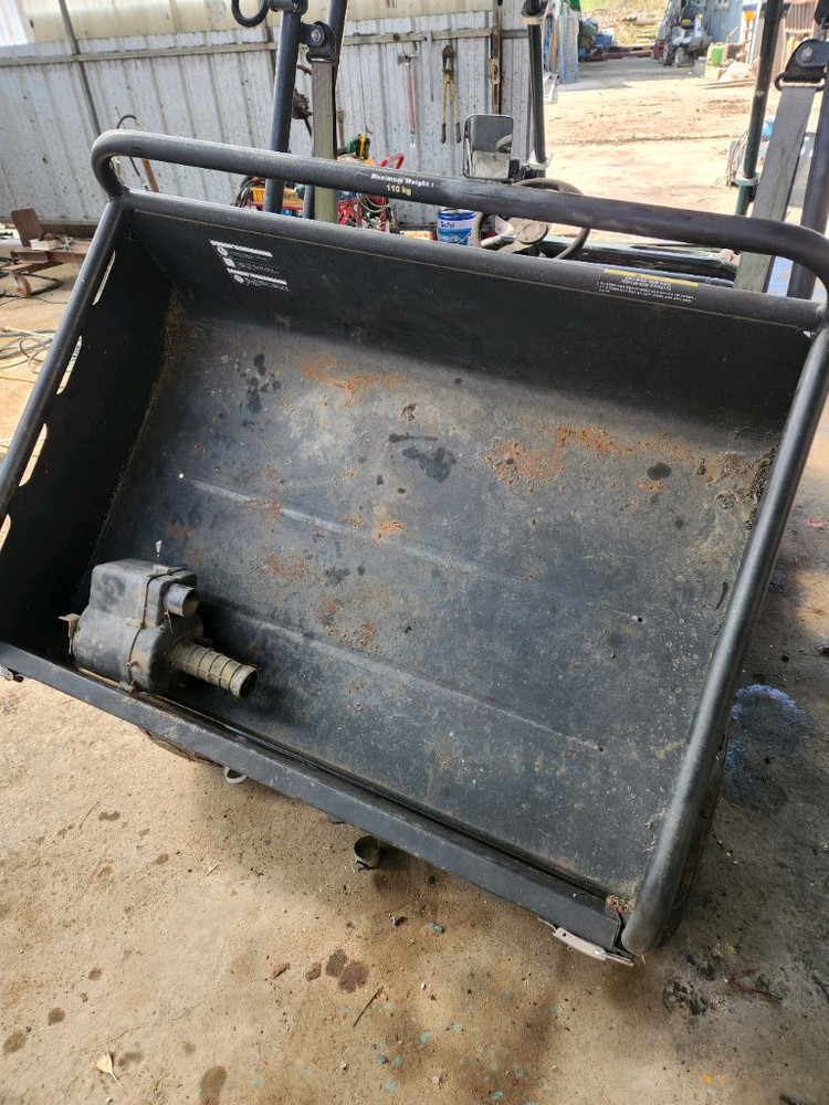 농업용 운반차(수리용) 이미지