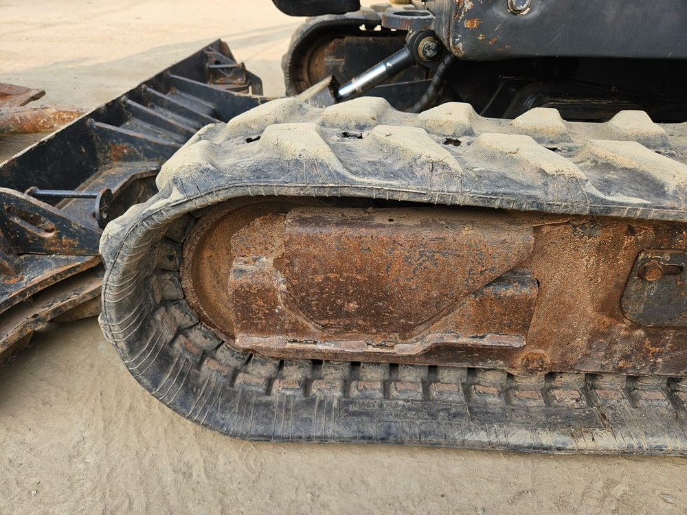 중고 미니굴삭기 농장용 밥캣 E20 코집풀세트 이미지