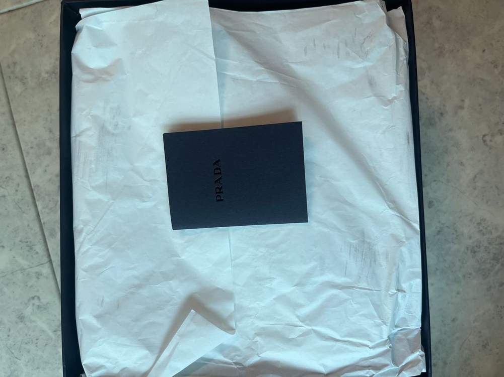 (새상품)프라다 키즈 스니커즈 블랙 31사이즈 이미지