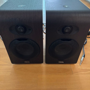 Focal Shape 50 모니터 스피커 한 쌍 이미지