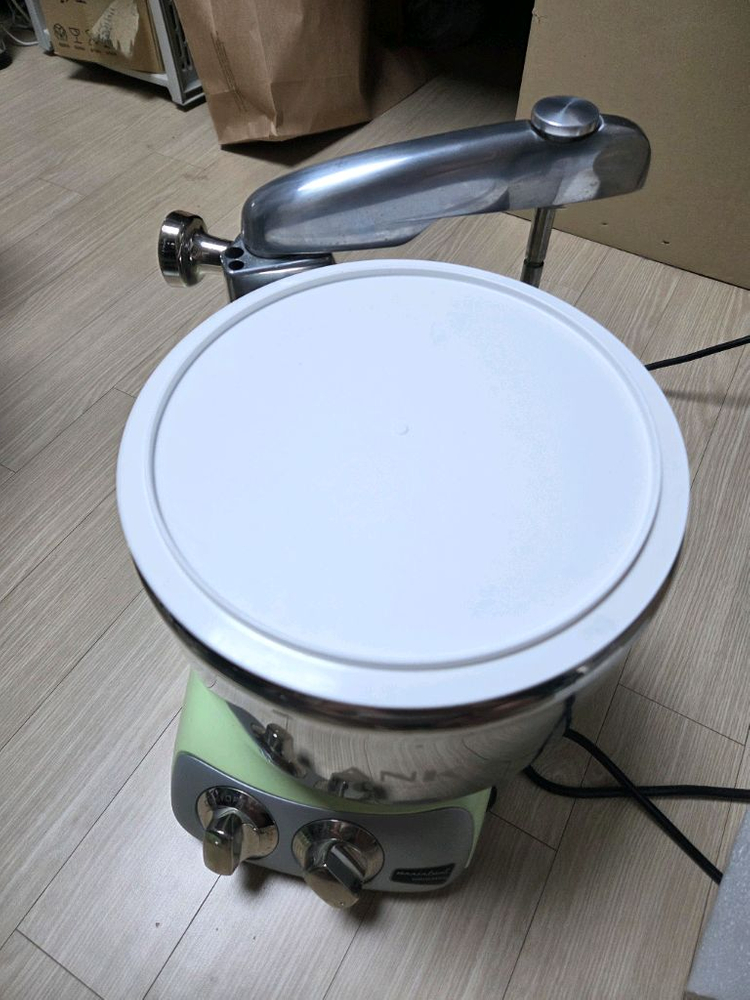 앤카스럼 반죽기 이미지