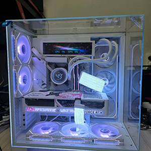 라이젠7 9800X3D RTX5080 화이트 고사양본체 팝니다 이미지