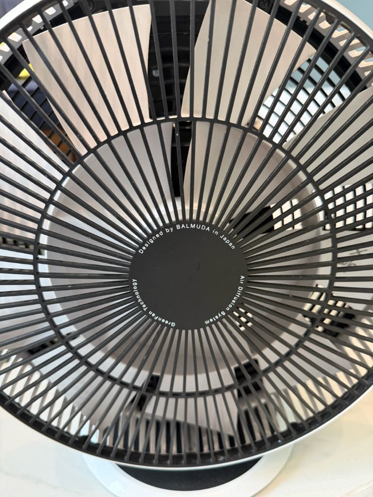 발뮤다 그린팬 서큘레이터 선풍기 디자인 인테리어 무인양품 리바트 이미지