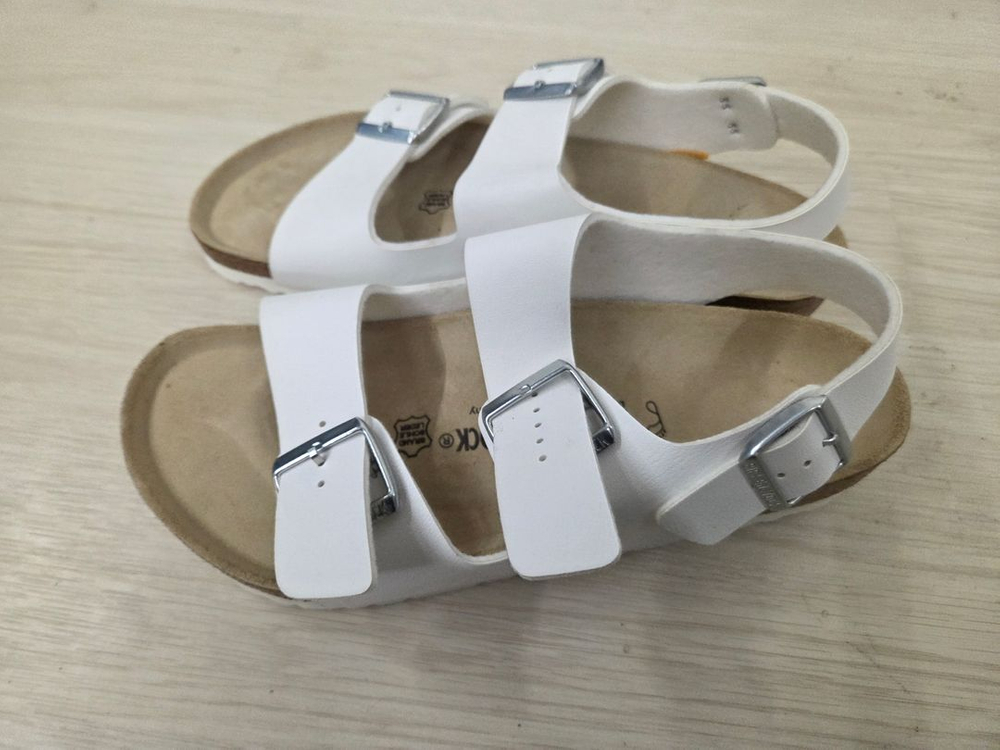 버켄스탁 샌들 화이트 42사이즈 이미지