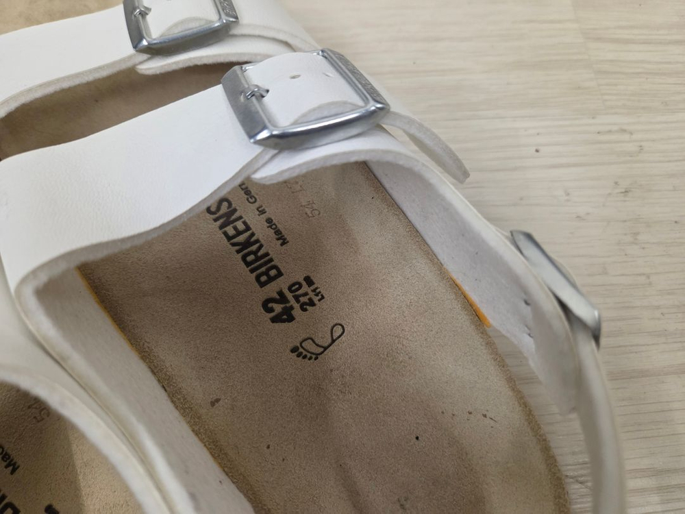 버켄스탁 샌들 화이트 42사이즈 이미지