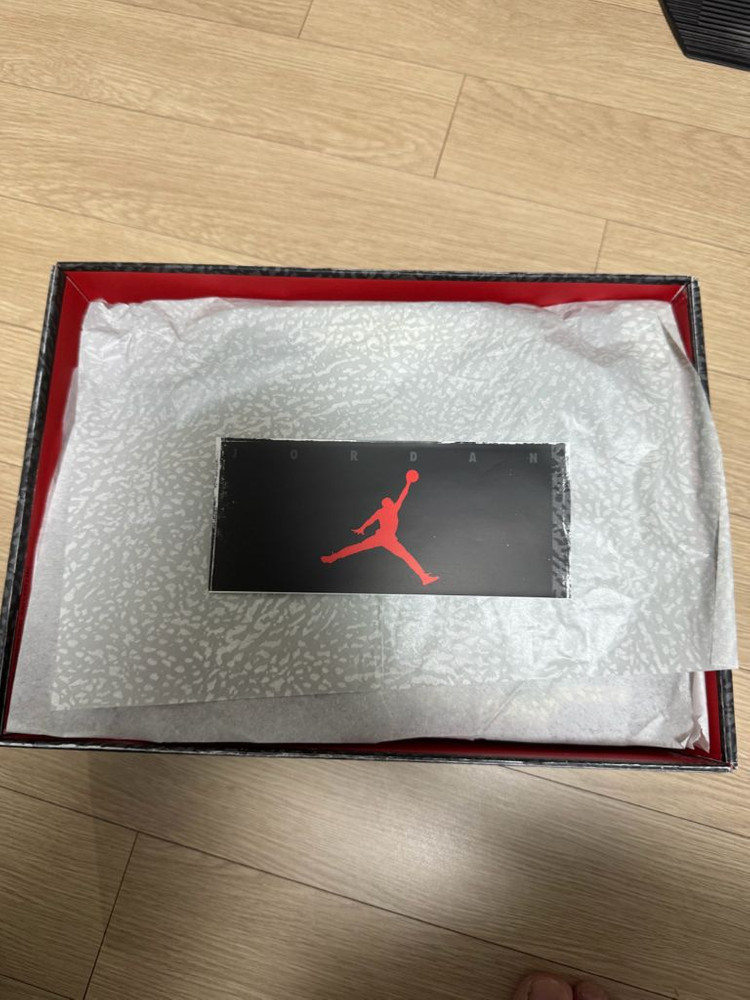 조던3 레트로 화이트 시멘트 리이매진드 270 새상품 이미지