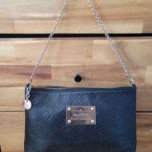 (정품) 루이비통 앙프렝뜨 리브 포쉐트 백. 가방 !! 이미지