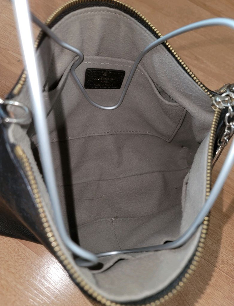 (정품) 루이비통 앙프렝뜨 리브 포쉐트 백. 가방 !! 이미지