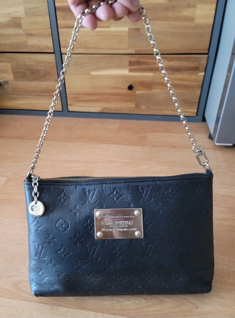 (정품) 루이비통 앙프렝뜨 리브 포쉐트 백. 가방 !! 이미지