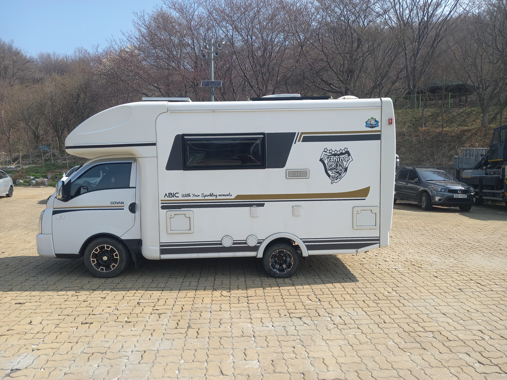 포터캠핑카 이미지