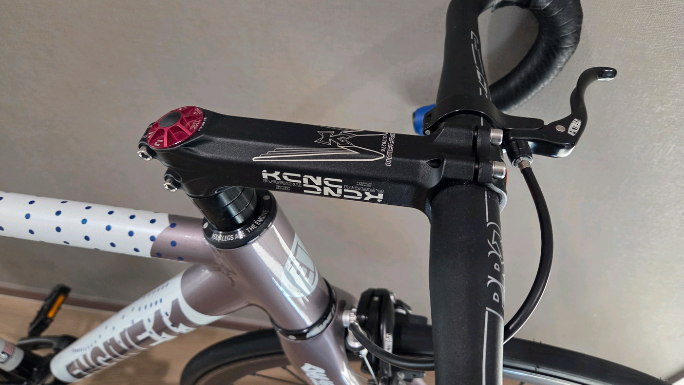 24년형 엔진일레븐 크릿디 픽시 530/M(순정부품 및 타이어 튜프 포함) 이미지