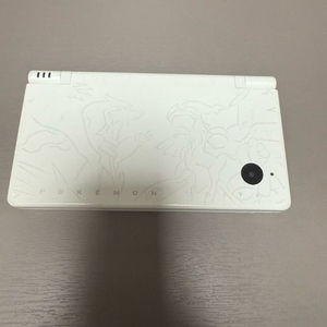 닌텐도 dsi 화이트 에디션 이미지