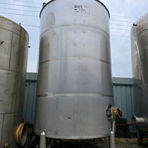 스텐탱크 물탱크 20톤 2만리터 20루베 발효탱크 오일탱크 오픈탱크 스텐탱크 대형탱크 중고저장탱크 식수탱크 이미지