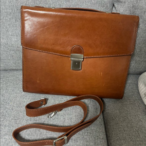 32->13만원 가격 잠깐 내림! 이탈리아에서 사온 가죽 브리프케이스(서류가방) 처분 이미지