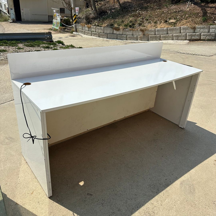 핸드폰 휴대폰 쇼케이스 진열장 메탈 진열대 인포데스크 세트 이미지