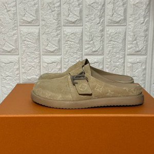 [6] 루이비통 LV 모노그램 스웨이드 뮬 슬리퍼 이미지