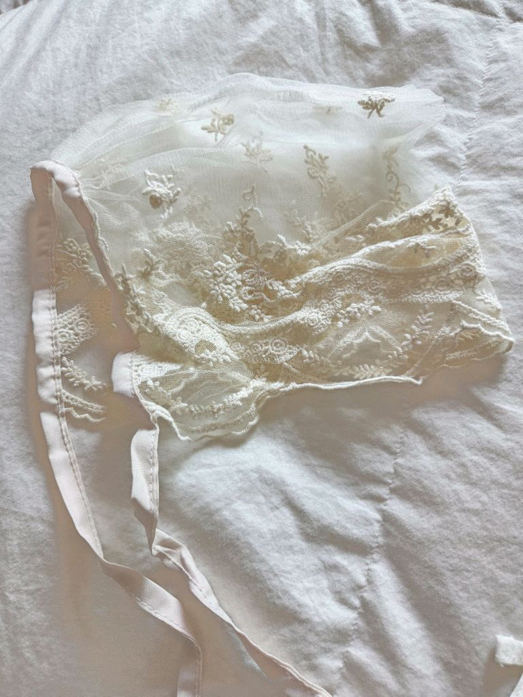 아기보넷케이프 레이스보넷 레이스케이프 이기돌사진백일사진촬영 이미지