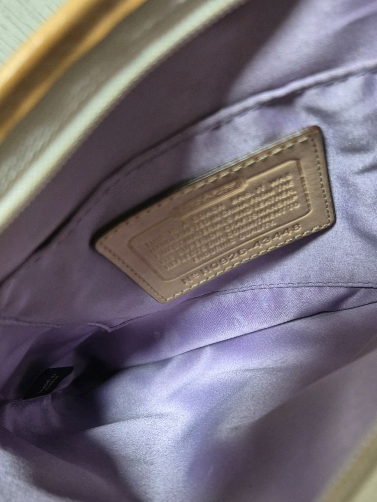 코치 시그니처 크로스백(여성용) 이미지