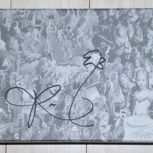 로제R 비매 친필 싸인앨범+ 포스트카드,폴라셋 팝니다! 이미지