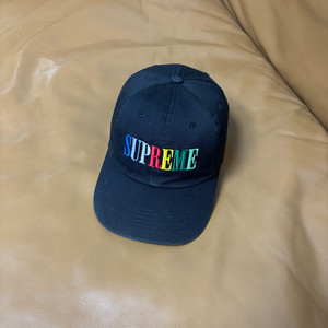 슈프림 6패널 볼캡 모자 멀티 컬러 로고 워시드 블랙 이미지