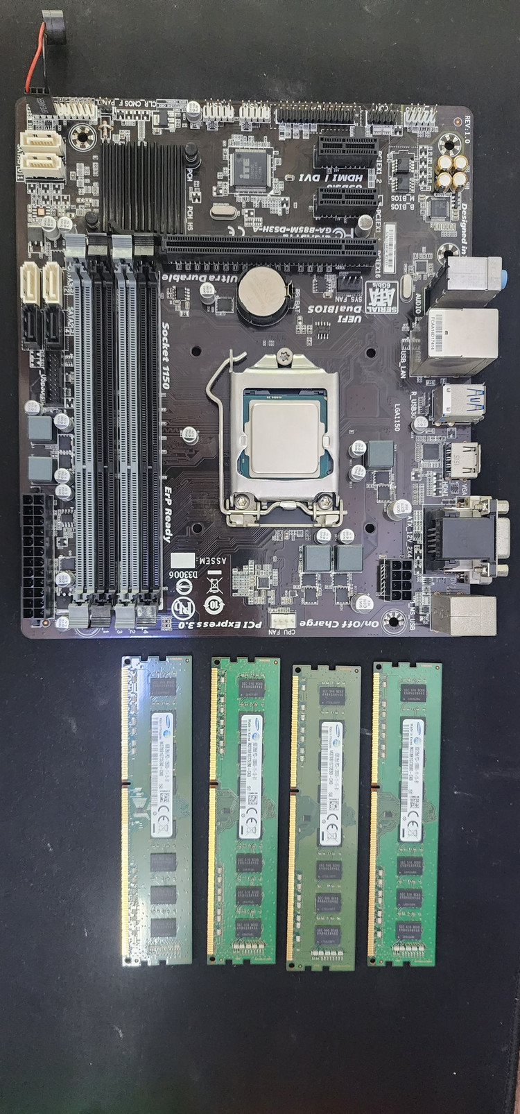 I5-4460+DDR3 32G(8G X 4)+기가바이트B85M보드 판매합니다. 이미지