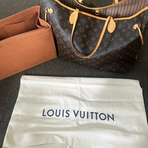 루이비통 네버풀 gm 이미지