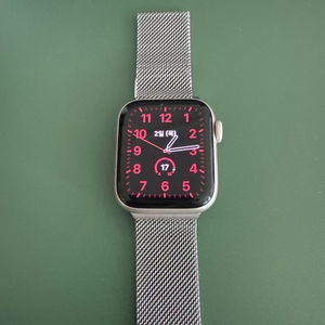 애플워치 SE3 +워치 보조배터리 이미지