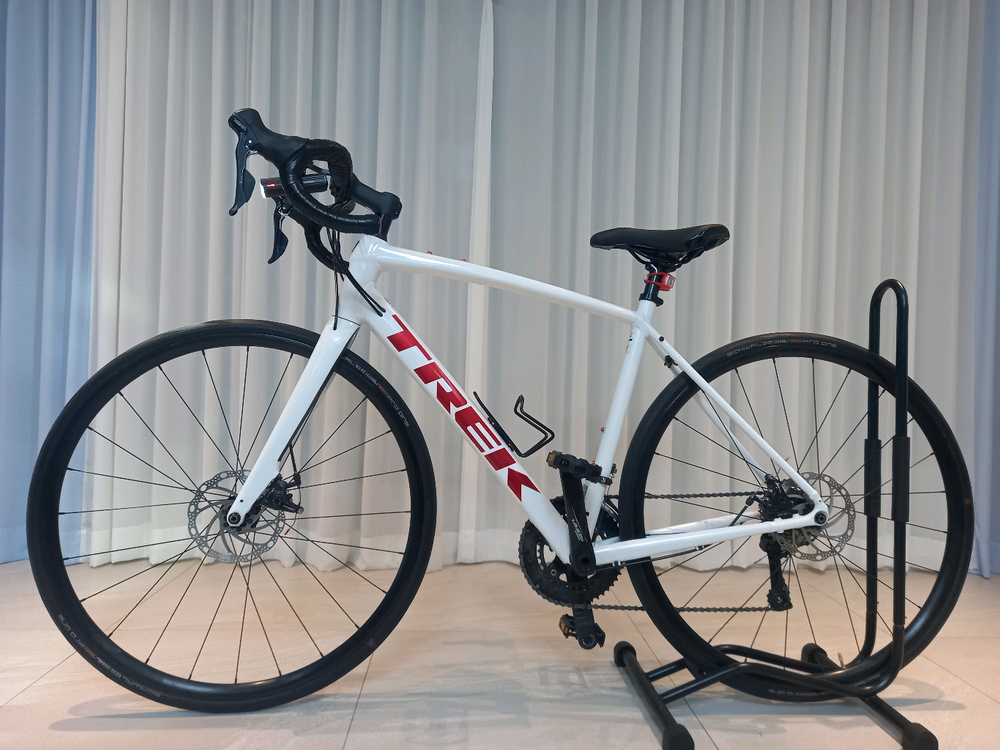 [신품급] 2022 트렉 도마니 AL3 로드자전거(풀옵션) 이미지
