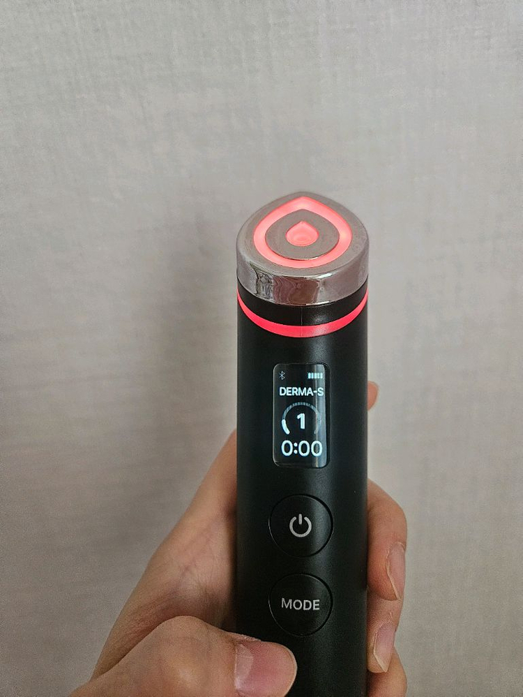 [정품] 메디큐브 부스터프로 블랙 이미지