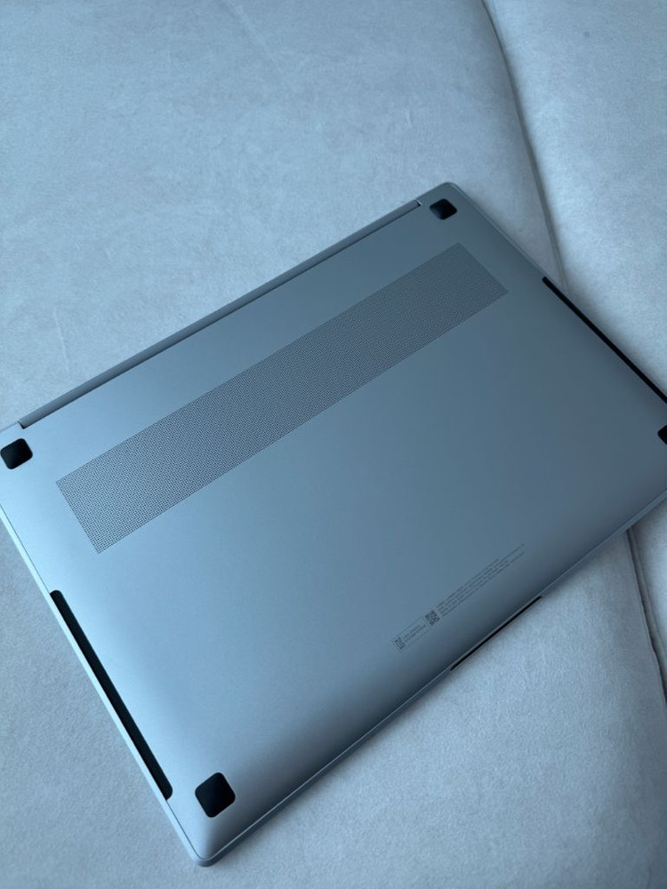 갤럭시북5프로 16인치 인텔 울트라5 226V / 램 16 / 512 SSD 단순개봉급 이미지