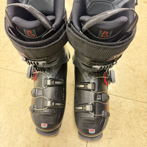 25/26 테크니카 보아 MV 110 250 사이즈 스키부츠 팝니다 이미지