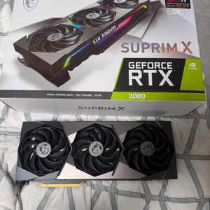 슈프림x RTX 3080 그래픽카드 판매합니다. 이미지