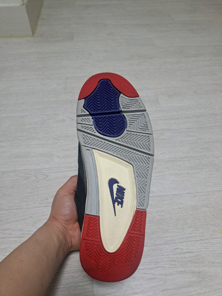 나이키 조던4 레트로 레어 에어 블루/블랙/레드(새상품) 이미지