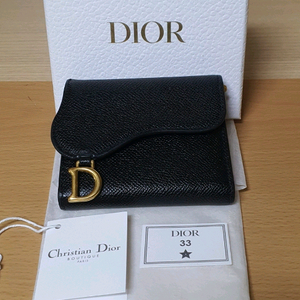 디올 새들 로투스 반지갑 정품S급(감정O)구찌프라다루이비통디올고야드샤넬셀린느보테가생로랑발렌시아가버버리가방 이미지