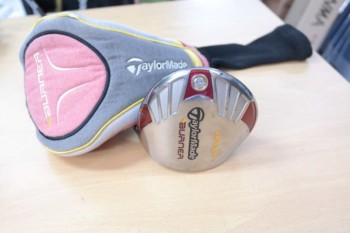 테일러메이드 버너 10.5도 R 드라이버 이미지