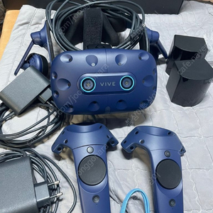 바이브프로아이 + 주변기기 일괄 판매 이미지