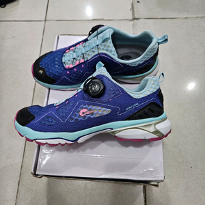 네파트레킹화(245)새상품 이미지