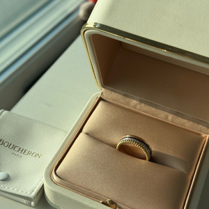 부쉐론 18k 제작반지 천연다이아 이미지