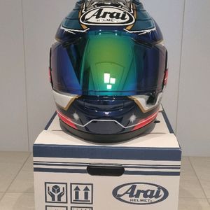 아라이RX-7X 페드로사 쇼군 M사이즈 판매합니다 이미지