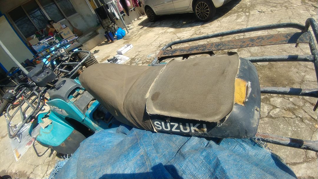 스즈키 LT160 ATV 시트 이미지