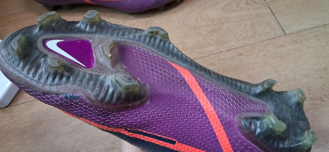 [270] 나이키 팬텀 gt2 엘리트 fg 축구화 이미지