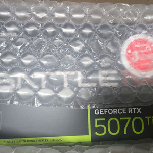 (미개봉)컬러풀 토마호크 5070ti 그래픽카드 팝니다 이미지