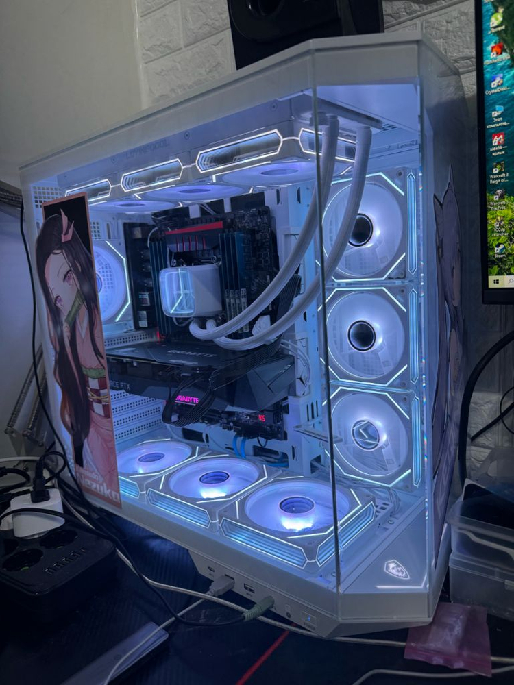 인텔 제온 e5 2699v3 프로세서MSI Mag Gaming 케이스600와트 전원 공급 장치기가바이트 3070 8 이미지