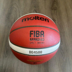 몰텐 bg4500 농구공 공인구 미사용 팝니다 이미지