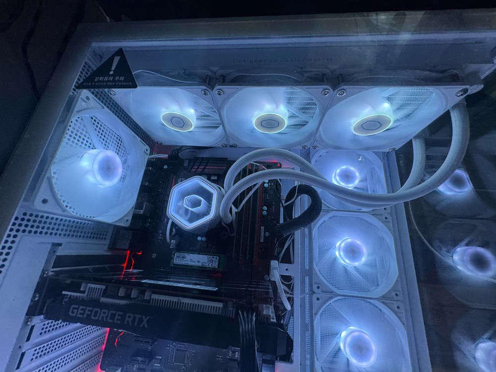 I7-6700k/16 gb ram/ 2060/물 공급이 있습니다 cooler masterSSD m2 512 gb M 이미지