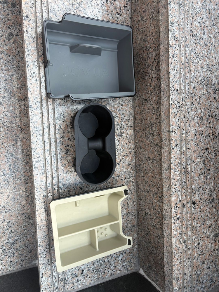 [급매] 테슬라 모델3 실내 정리 풀세트 (조우아 + 테이블 포함 4종) 이미지